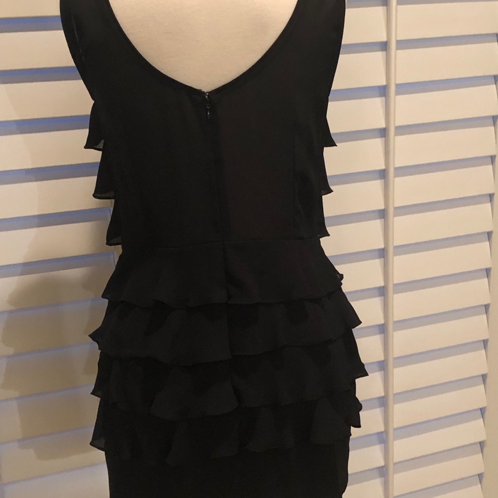Perfect LBD - Picture 3 of 11